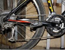 Adjusting the Bicycle Chain Tension